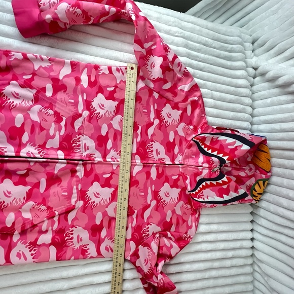 Camo Shark Full Zip Hoodie Unisex Size M Color: Hot Pink Camo - Picture 6 of 10